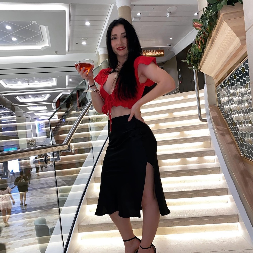 WORN ONCE Princess Polly - Red Tie Top - Size 2